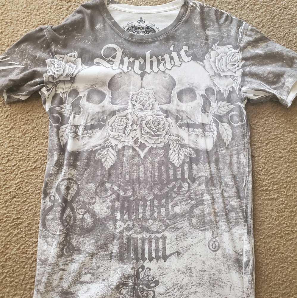Affliction t-shirt